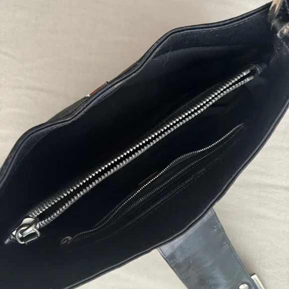 VINTAGE🖤FENDI🖤Neoprene and Leather Baguette Black Multi Pocket Bag - Picture 11 of 15